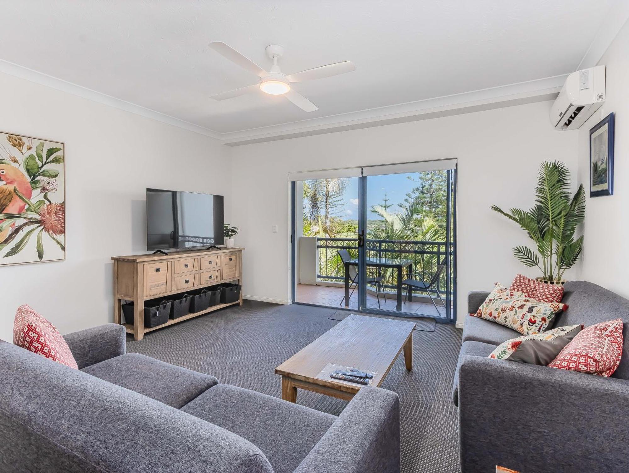 Bella Mare Coolangatta Beachside Apartments Gold Coast Exterior photo