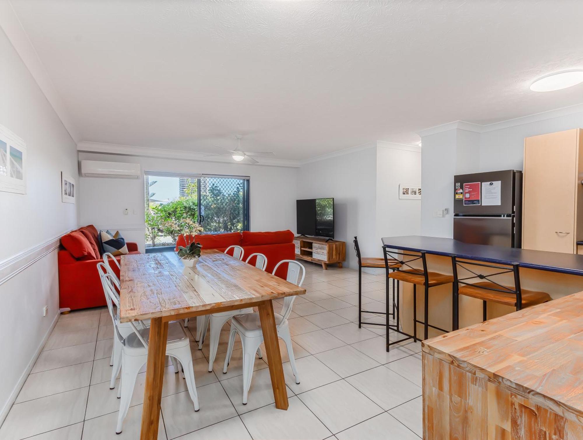 Bella Mare Coolangatta Beachside Apartments Gold Coast Exterior photo