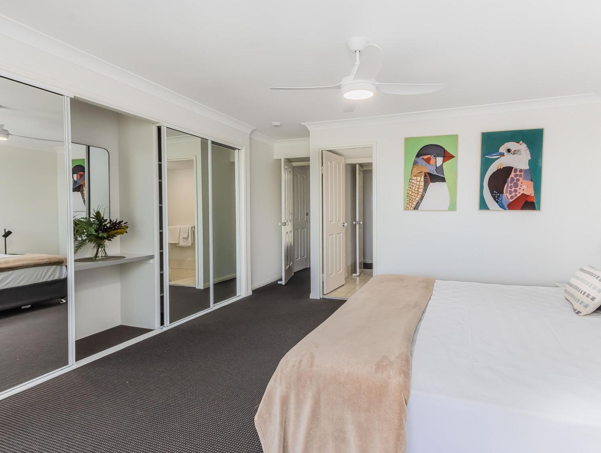 Bella Mare Coolangatta Beachside Apartments Gold Coast Exterior photo