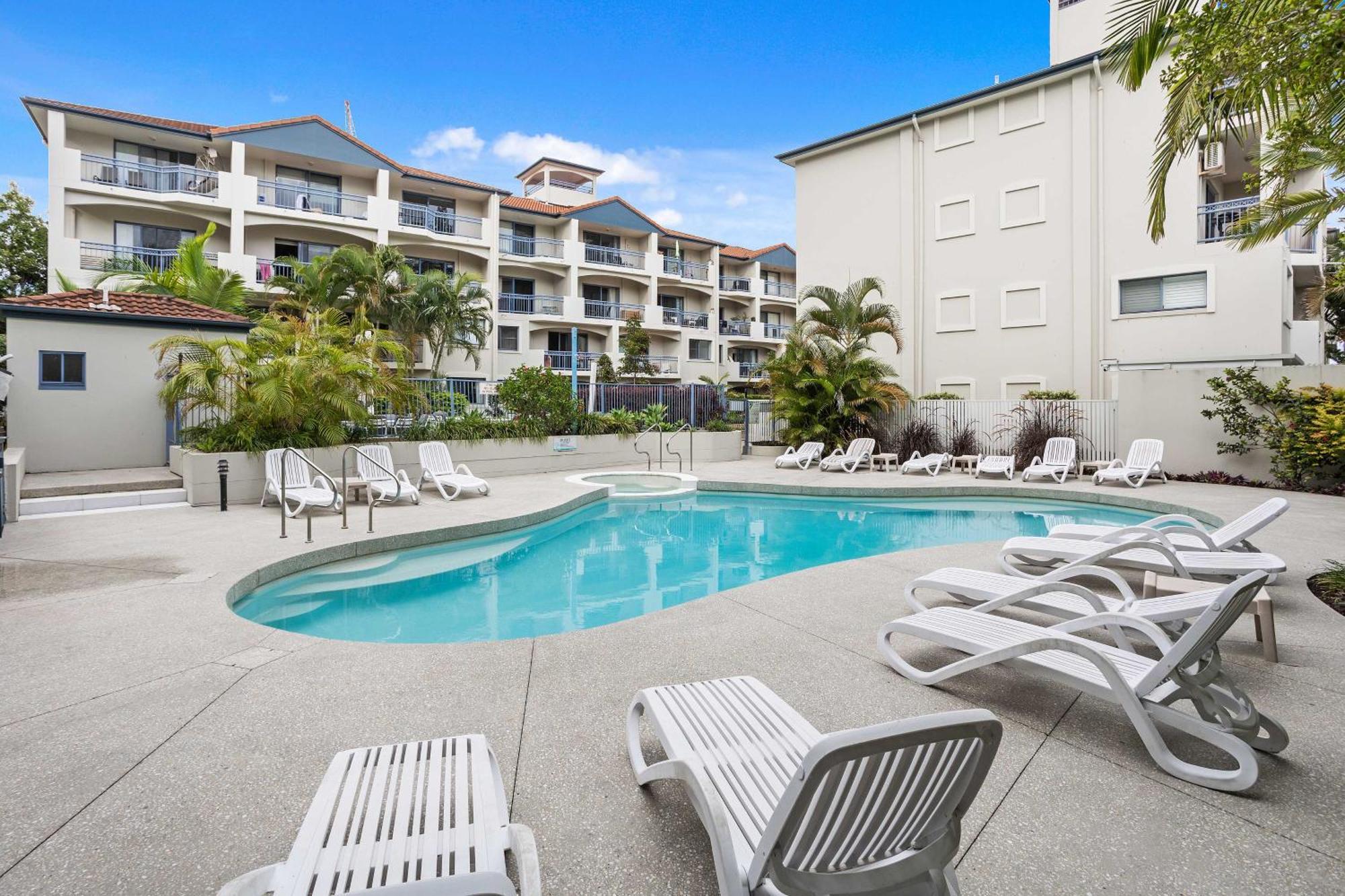 Bella Mare Coolangatta Beachside Apartments Gold Coast Exterior photo